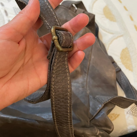 Grey genuine leather backpack - Picture 8 of 10